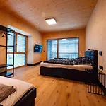 In Near Lift Apartman