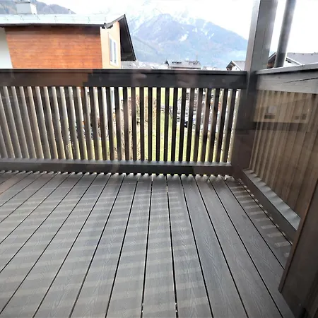 Apartment In Near Lift