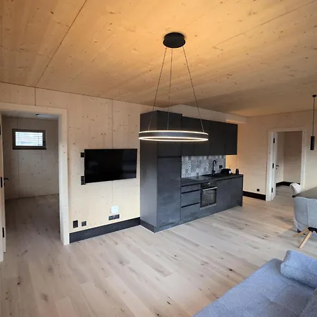 In Near Lift Mieders