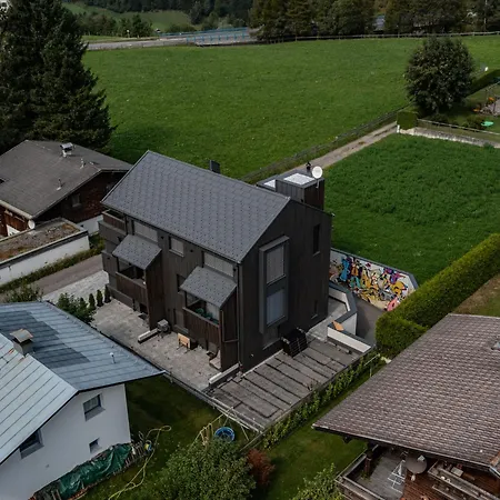 Lejlighed In Near Lift *